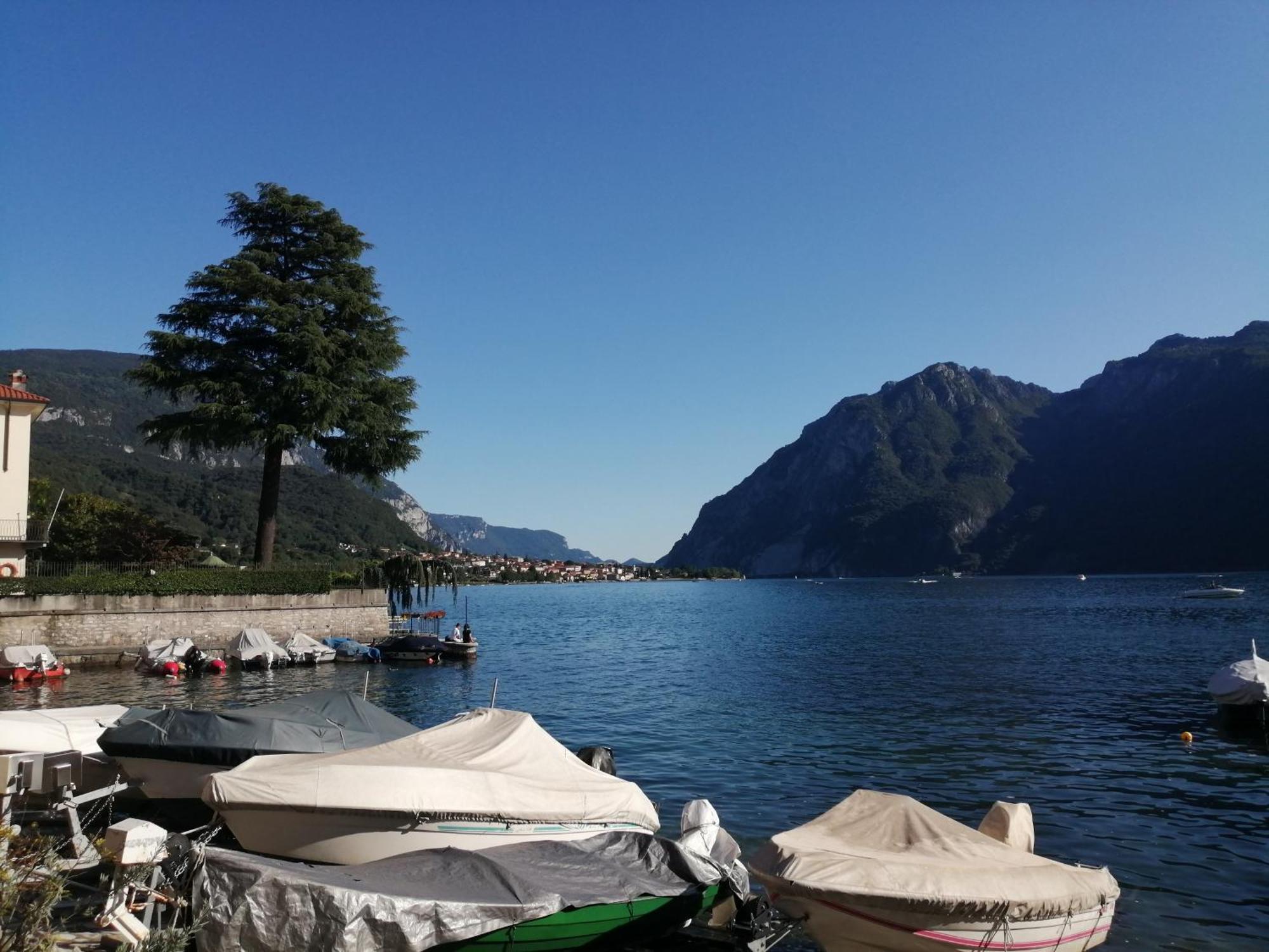 Lake And Guzzi View - Holiday Home Mandello del Lario Esterno foto