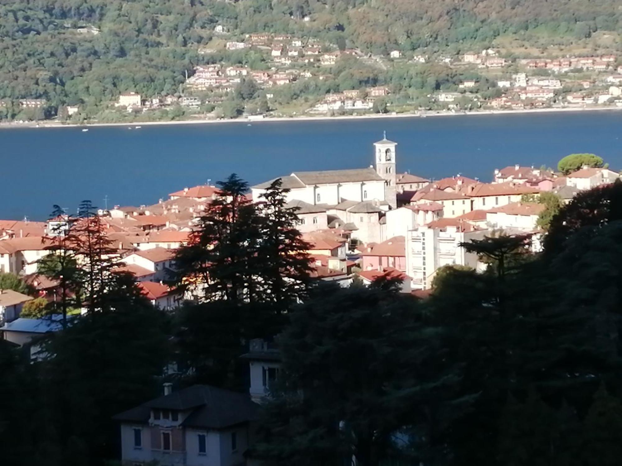 Lake And Guzzi View - Holiday Home Mandello del Lario Esterno foto