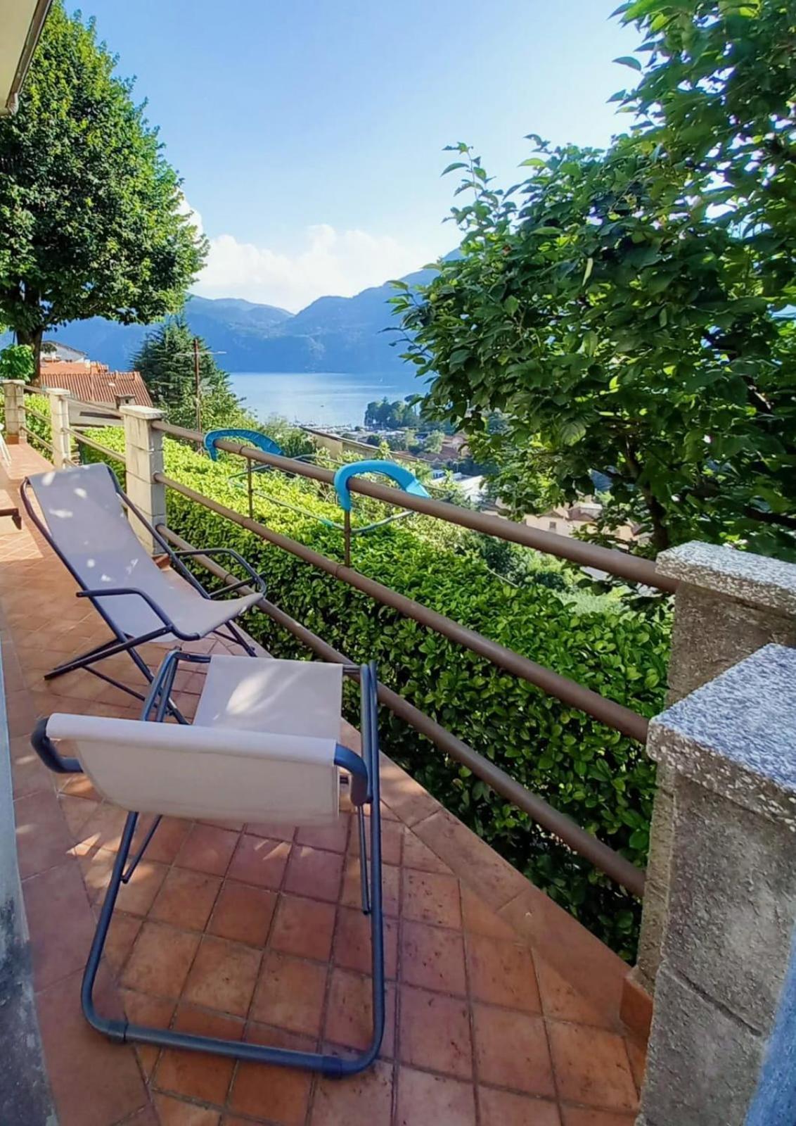 Lake And Guzzi View - Holiday Home Mandello del Lario Esterno foto