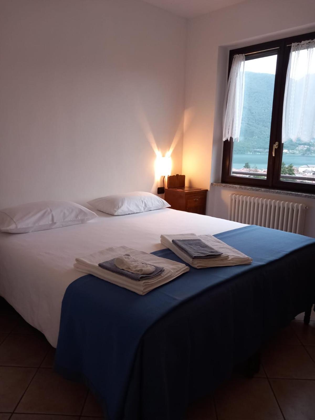 Lake And Guzzi View - Holiday Home Mandello del Lario Esterno foto
